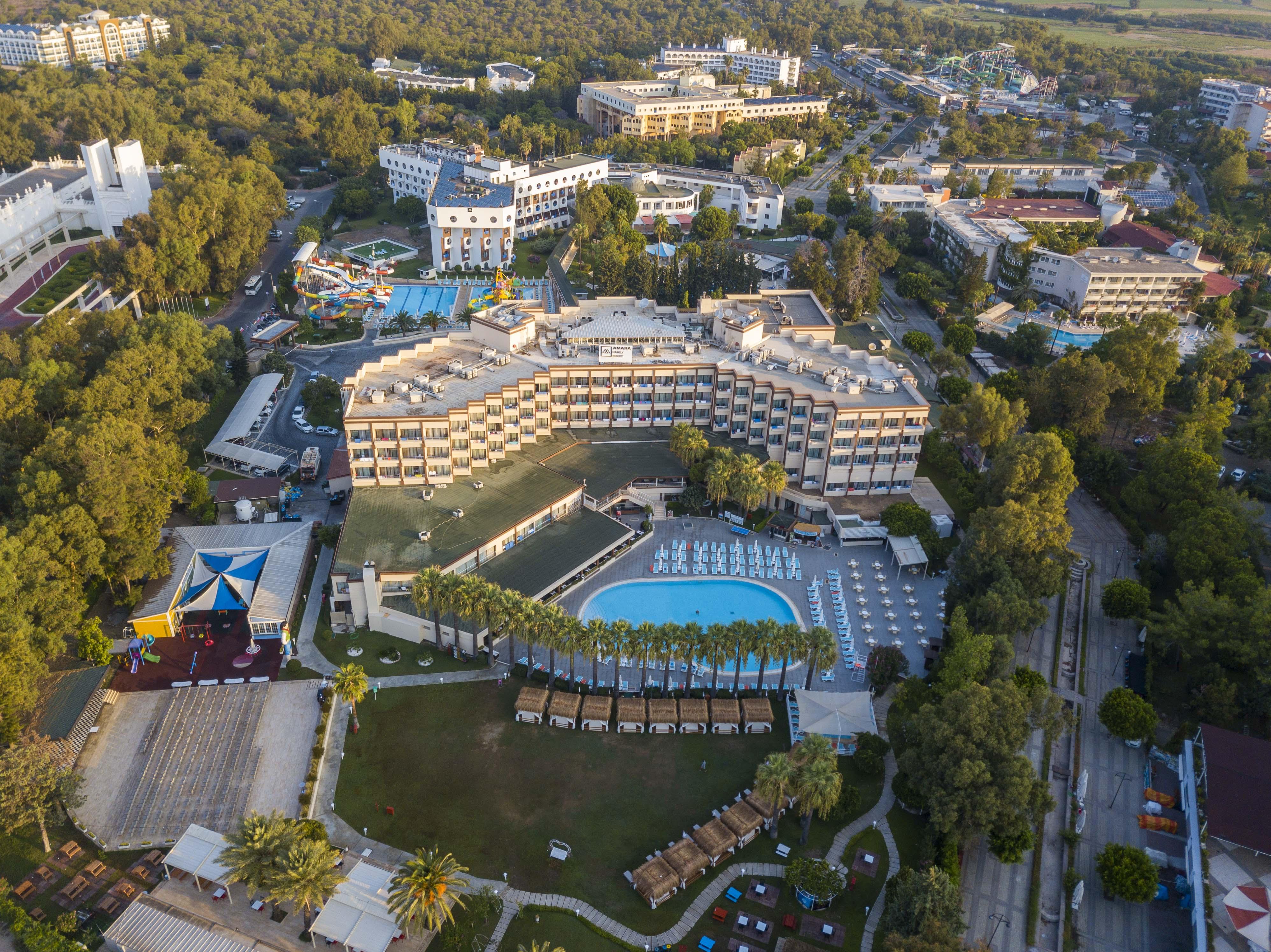 Amara Family Resort Side Exterior foto
